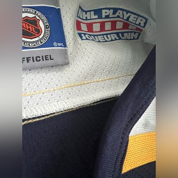 Stu Grismson Nashville Predators NHL CCM jersey Medium - Picture 6 of 9